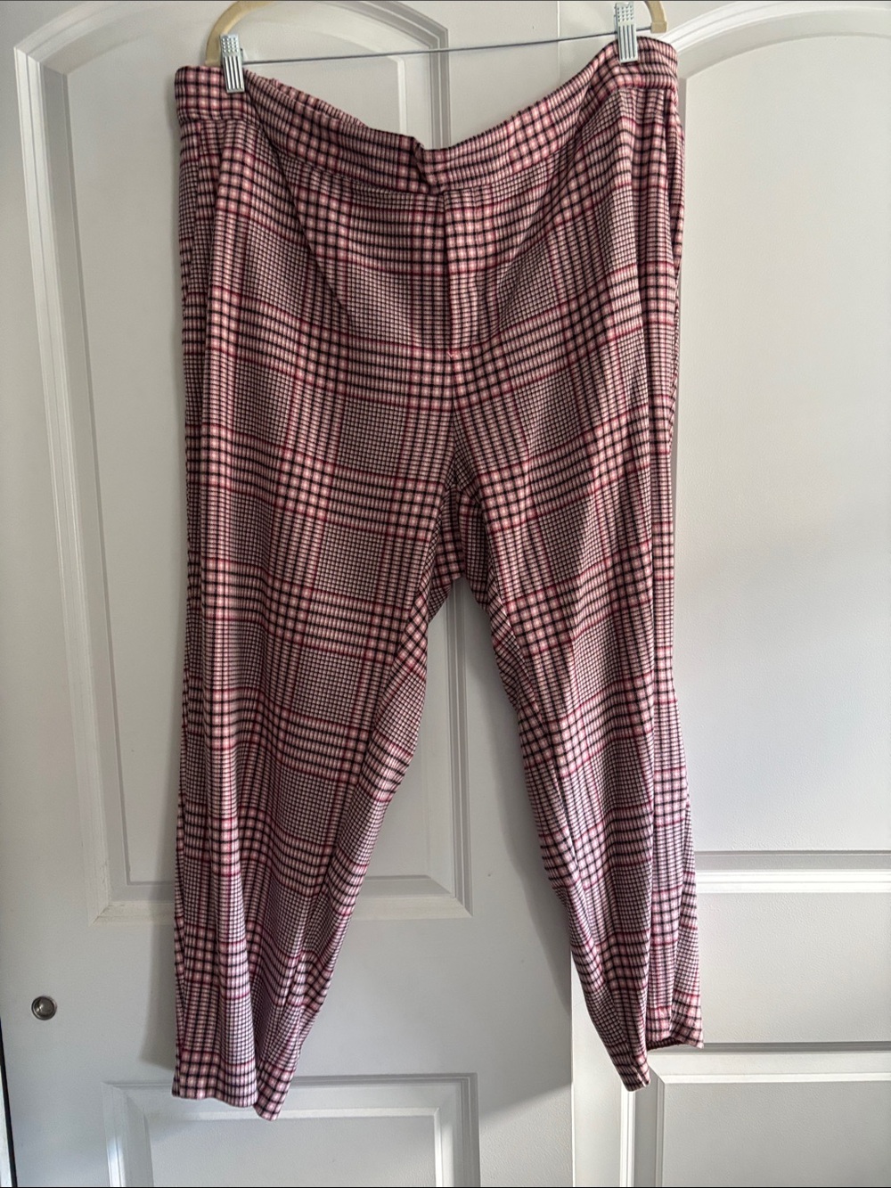 Old Navy Pink Plaid Ponte Knit Pants